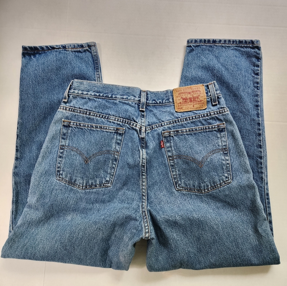 Vintage 512 Slim Fit Tappered Leg Medium Wash High-rise Jeans